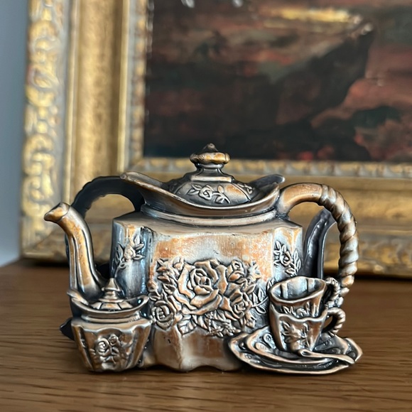 Vintage Accents Vintage Metal Tea Set Place Cardholder Or Business